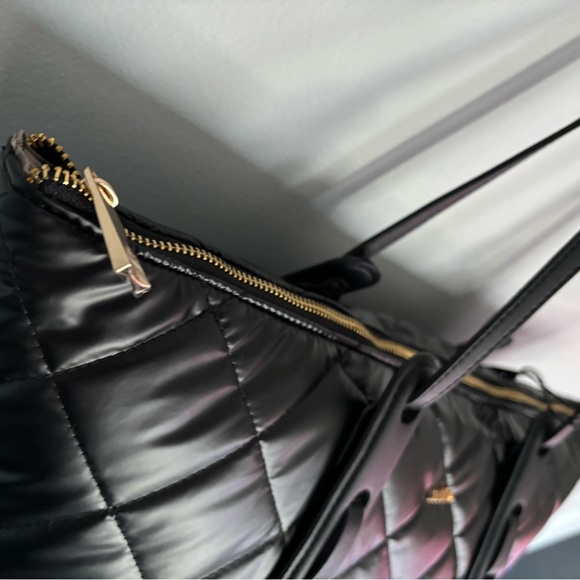 Tutilo Quilted Tote Bag/ Black/ Large - Picture 7 of 9